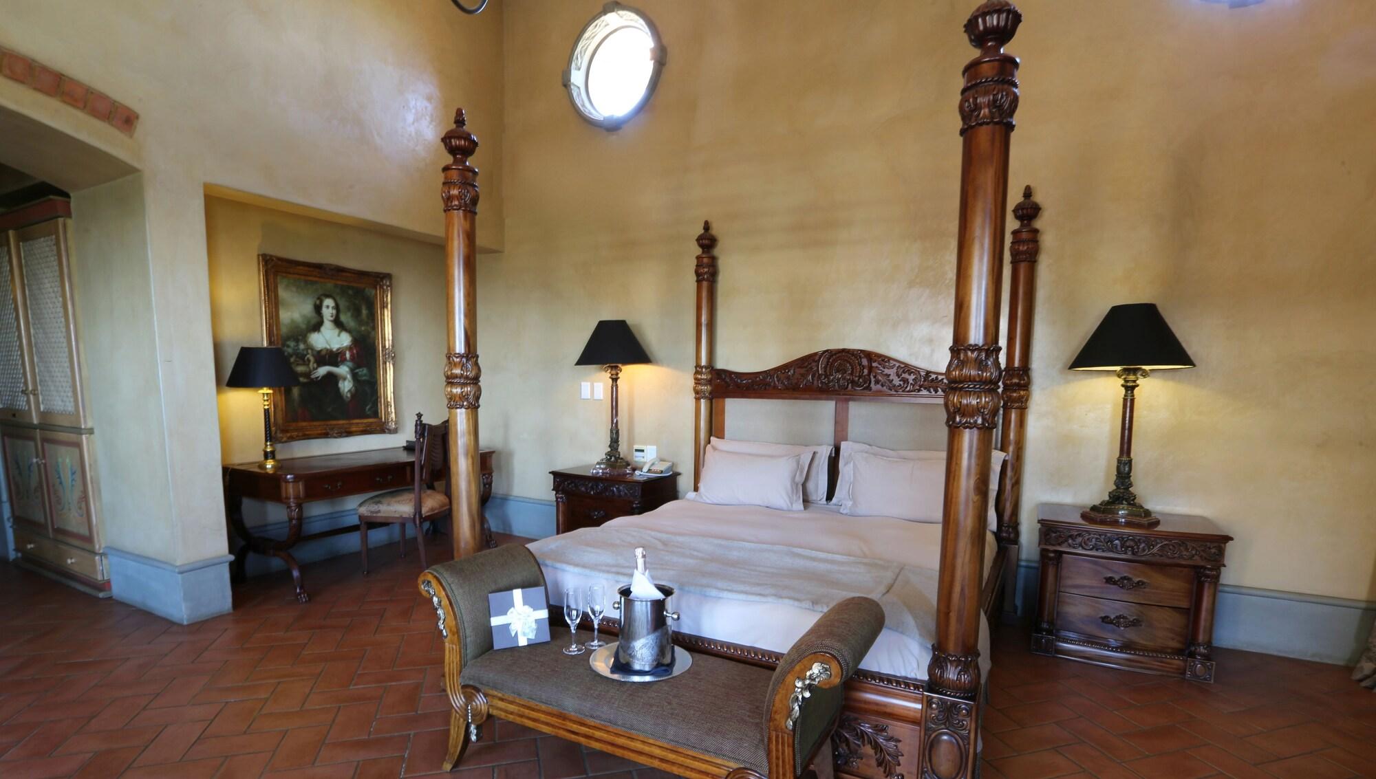 Hotel Castello Di Monte à Pretoria-Noord Extérieur photo