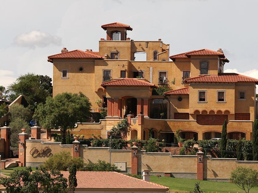 Hotel Castello Di Monte à Pretoria-Noord Extérieur photo